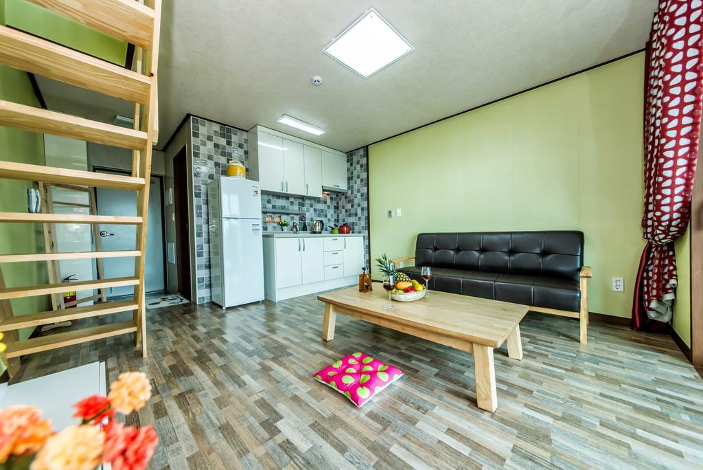 Soborok Yoborok Villa Seogwipo Phòng bức ảnh